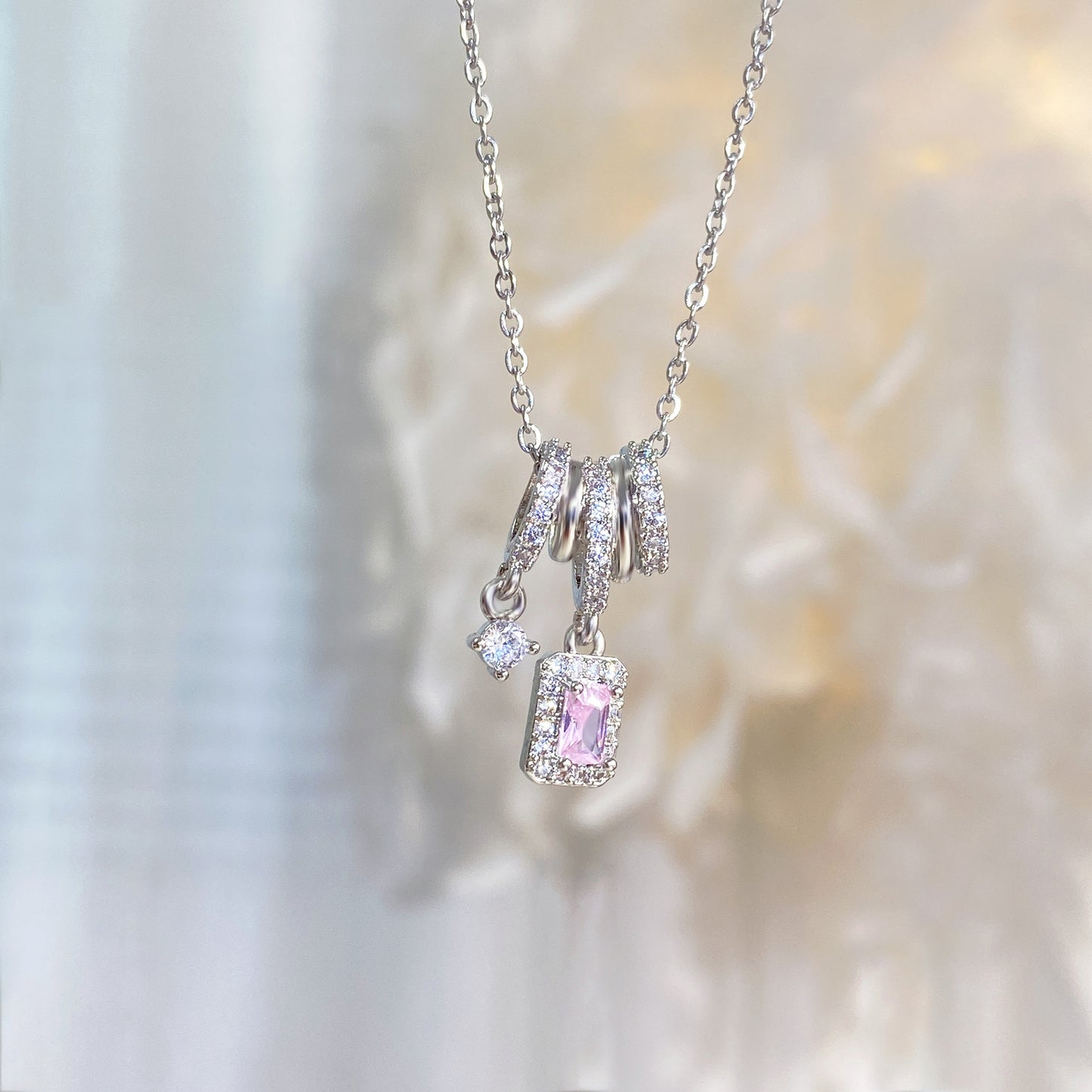 High-grade Copper Gold-plated Heart Zircon Clavicle Chain Necklaces