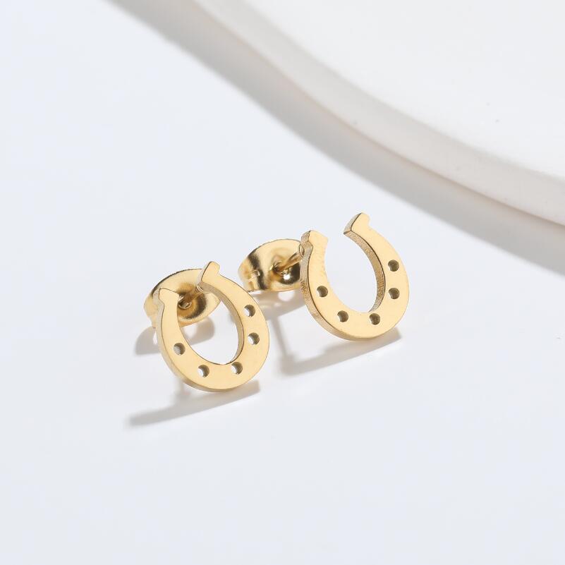 Women's Ornament Simple Fashion U-shaped Personalized Horseshoe Earrings