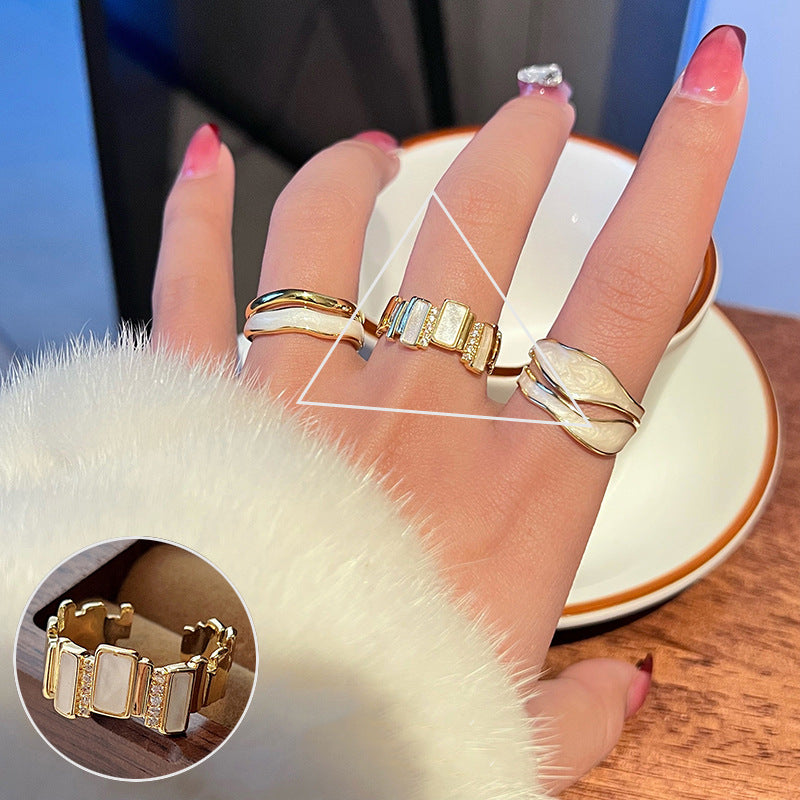 Women's Shaped Retro Stylish Water Drop Texture Rings