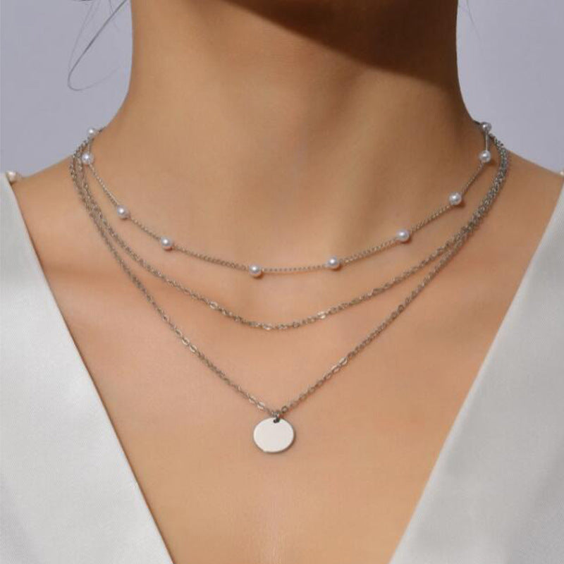 Women's Imitation Pearl Simple Fashion Round Street Shooting Necklaces