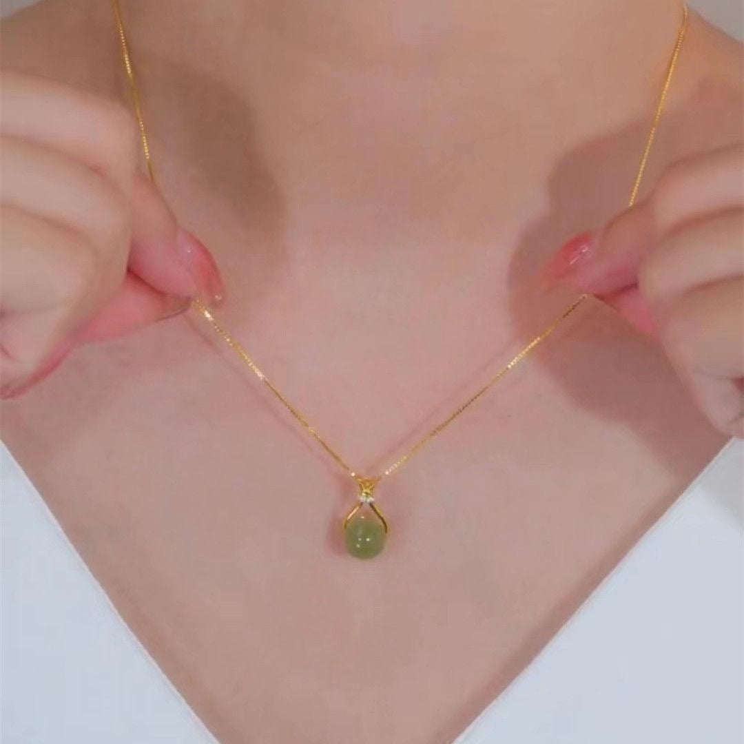 Women's Simple Fresh Design High-grade Elegant Fashion Girlfriends Temperament Necklaces