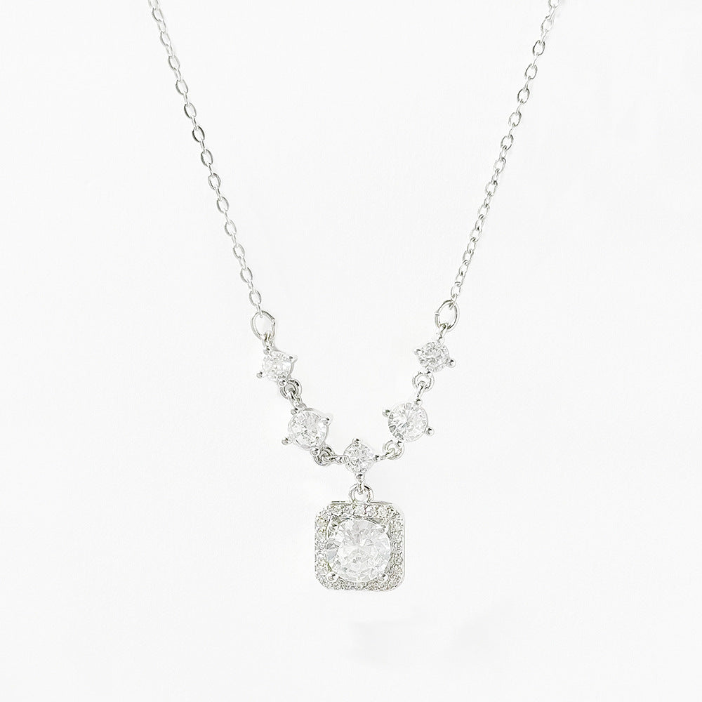 Women's Summer Small Square Diamond Light Luxury Necklaces