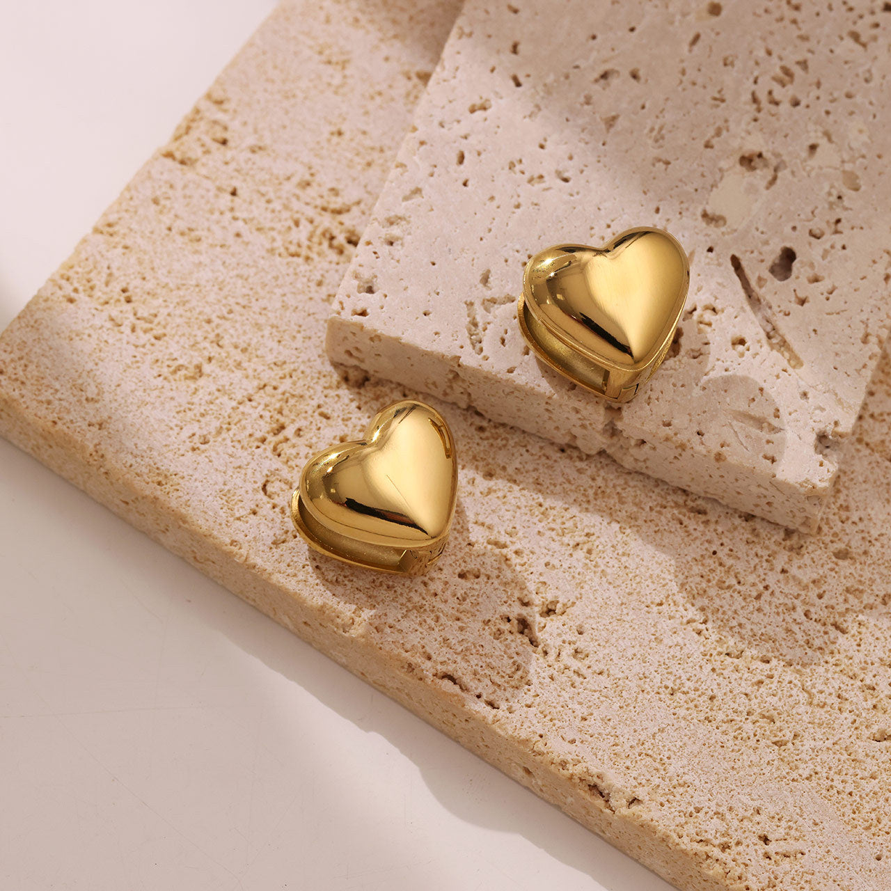 Simple Compact Exquisite Fashion Design Versatile Earrings