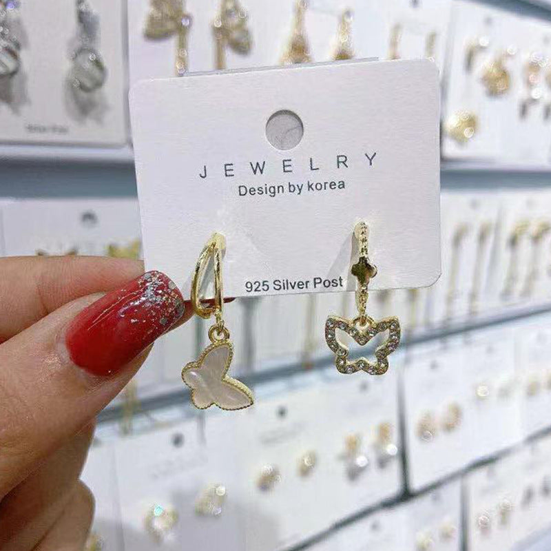 High-grade Female Niche Vintage Pearl Flower Elegant Earrings