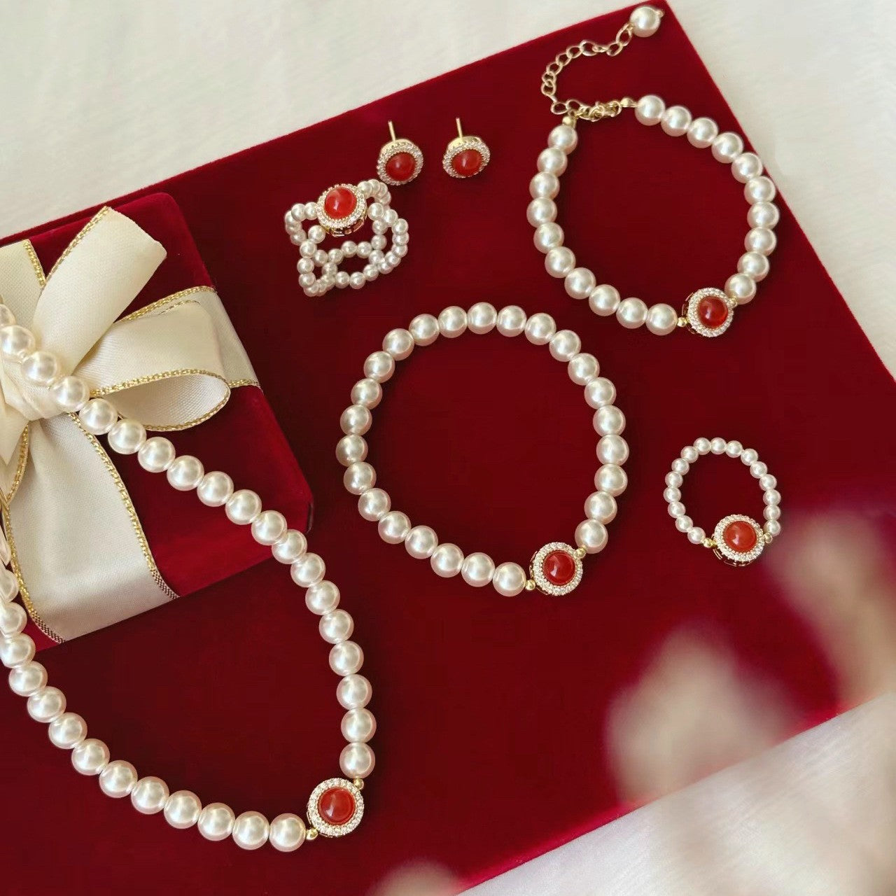 Potato Sier Inlay Red Agate Pearl Necklaces