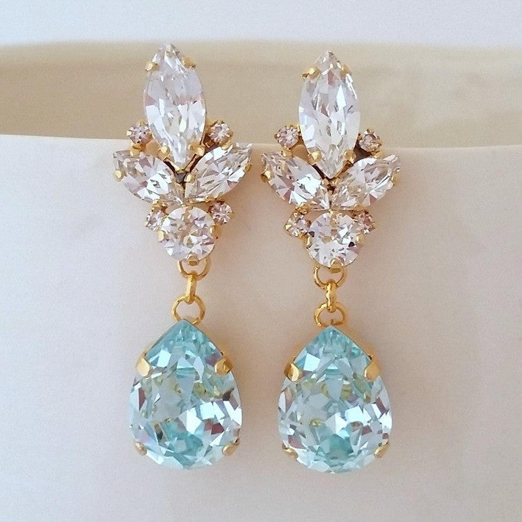 Women's Sells White Gem Copper Inlaid Diamond Oval Earrings