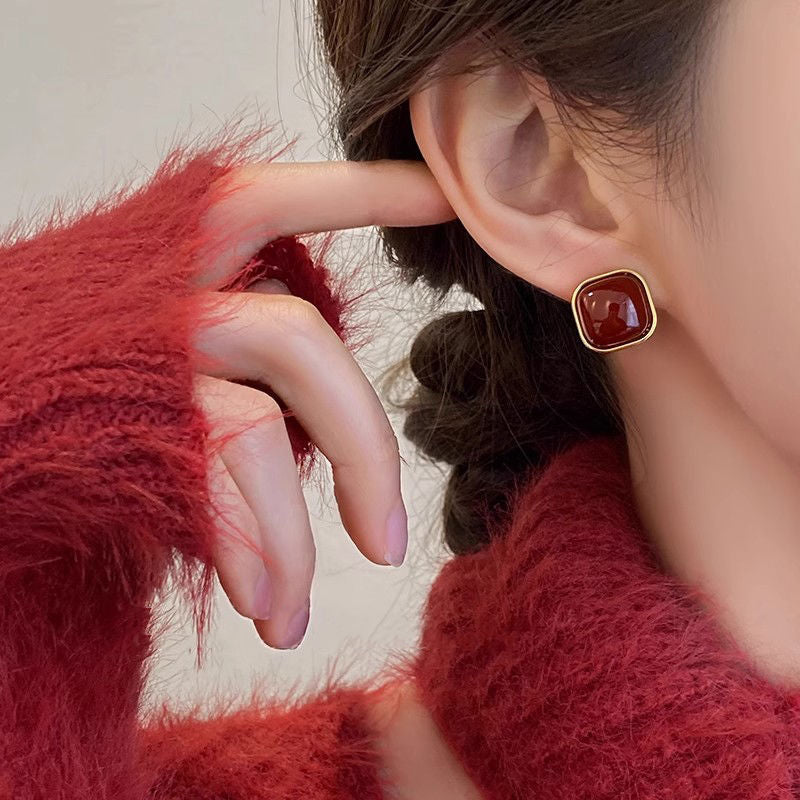 Women's Retro Style Wine Red Drop Glazed Luxury Earrings