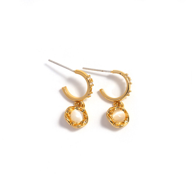 Women's Simple Niche High-grade Zircon Elegant Light Extravagant Love Earrings
