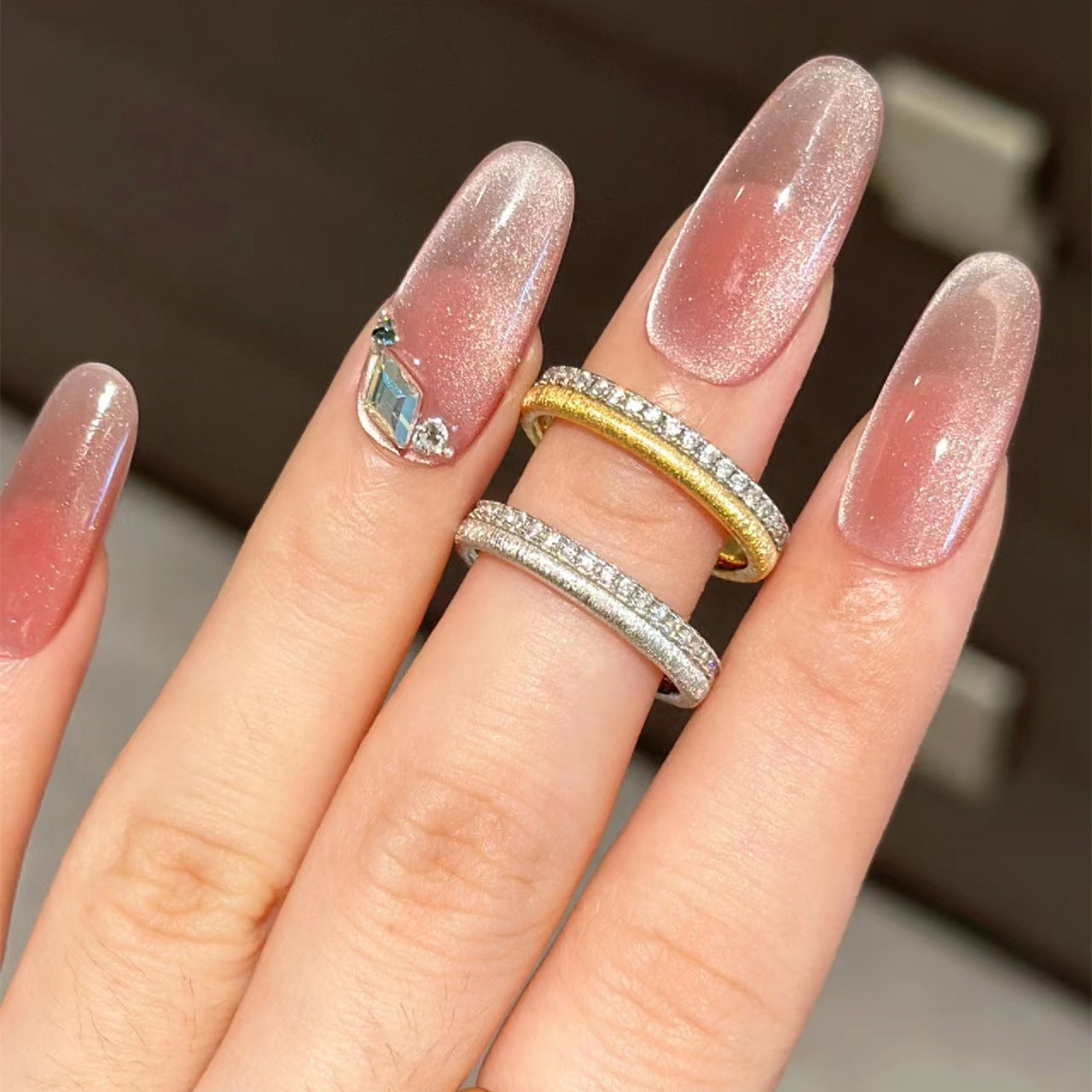 Brushed Single Row Diamond Fine Circle Rings