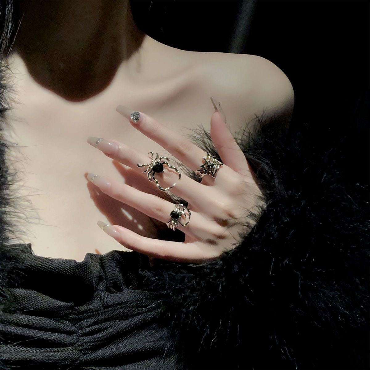 Gem Spider Nail Niche Design Cold Rings