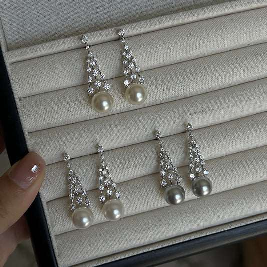 Exquisite Refined Grace Light Luxury Zircon Earrings