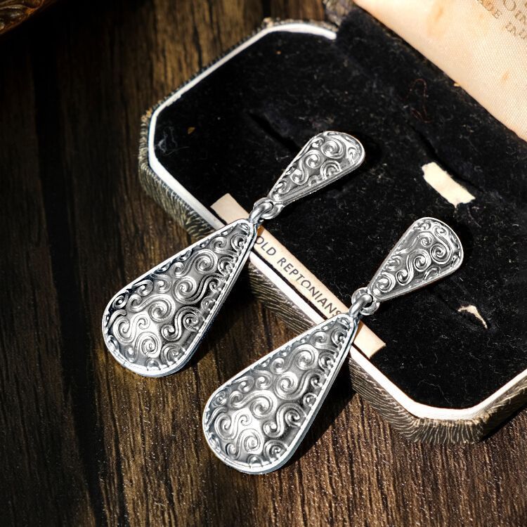 Oval Tassel Minority Fashion Frosty Style Temperament Entry Earrings