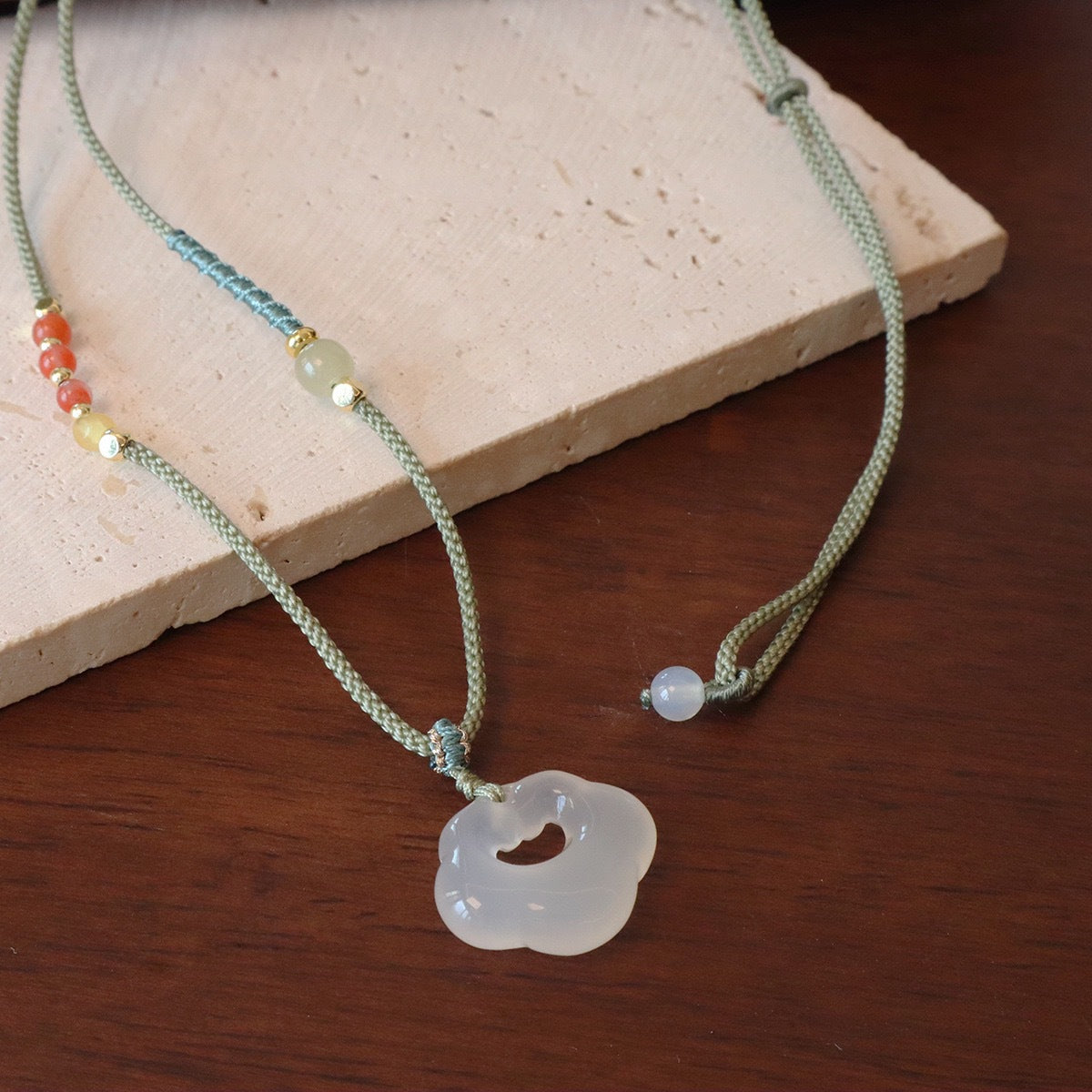 Buckle Chalcedony Fox Gourd Flower Moon Necklaces
