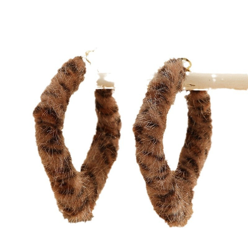 Women's Needle Flocking Leopard Print Geometric Ear Earrings