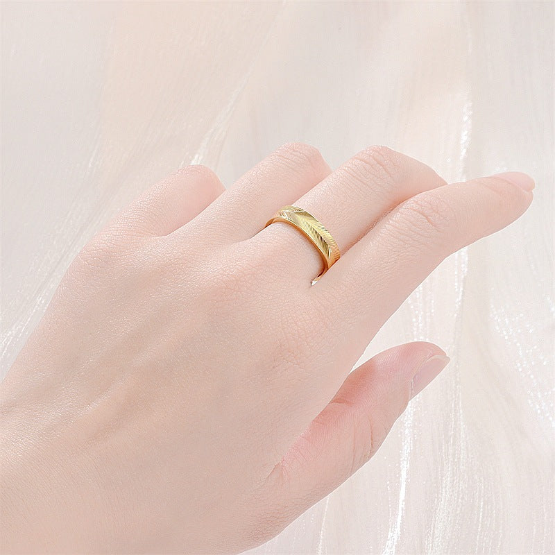 Temperament Feather Ripple Fashion Couple Xi Rings
