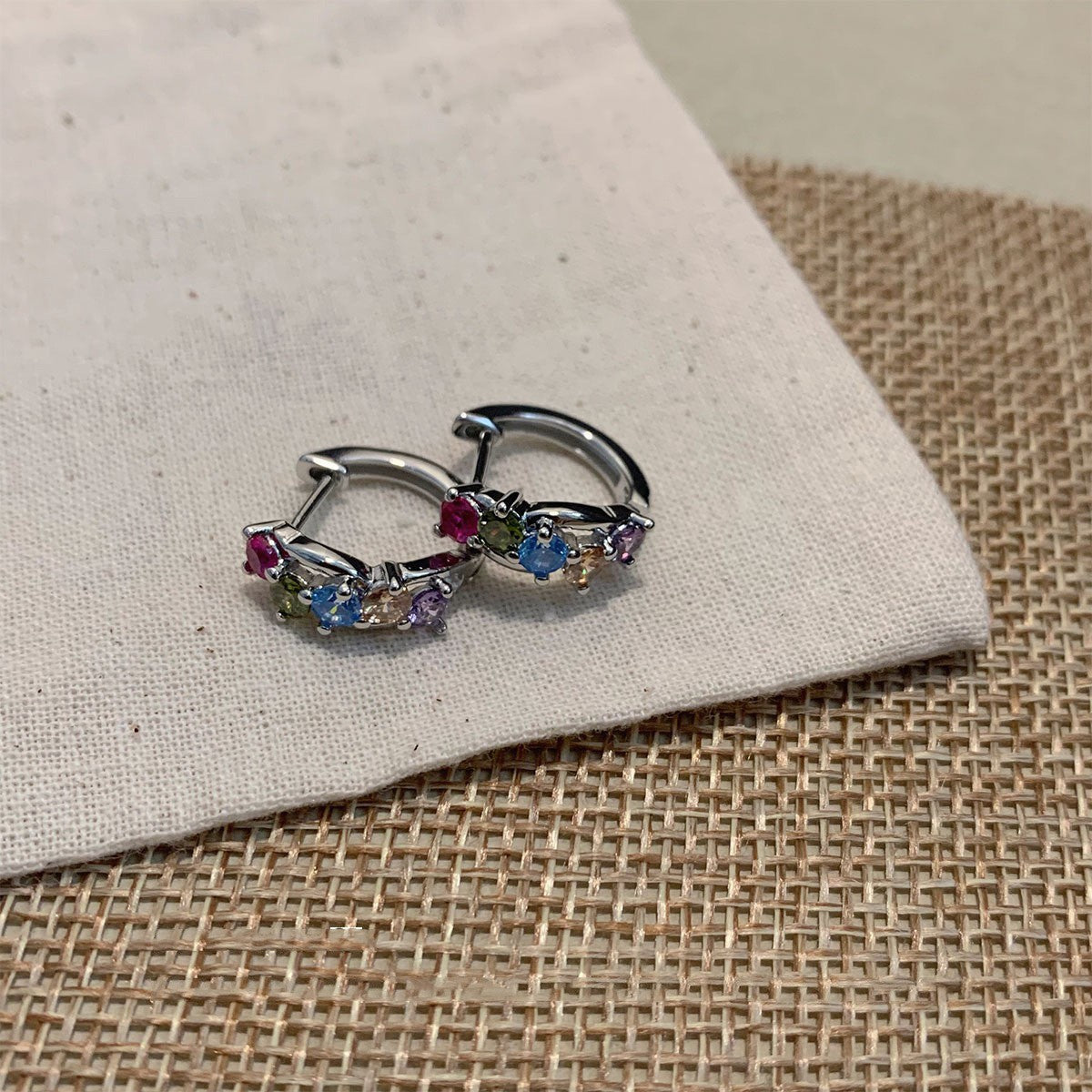 Zircon High-grade Exquisite Niche Sier Pin Rings