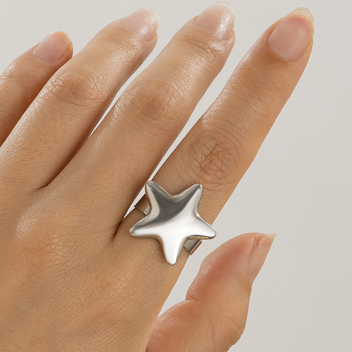Style Niche Three-dimensional Star Spicy Beautiful Rings
