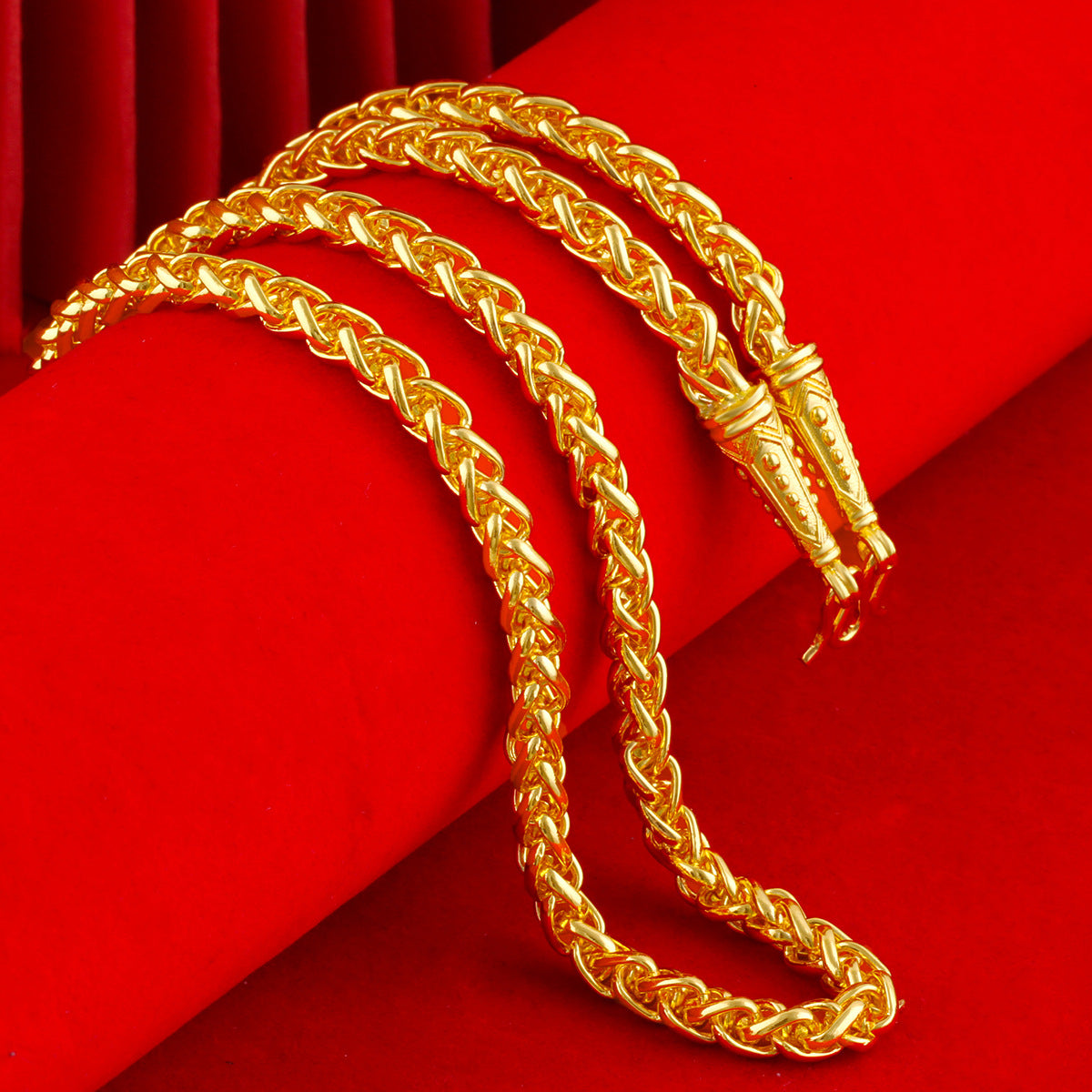 Tapered Winter Gold Head Imitation Thick Necklaces