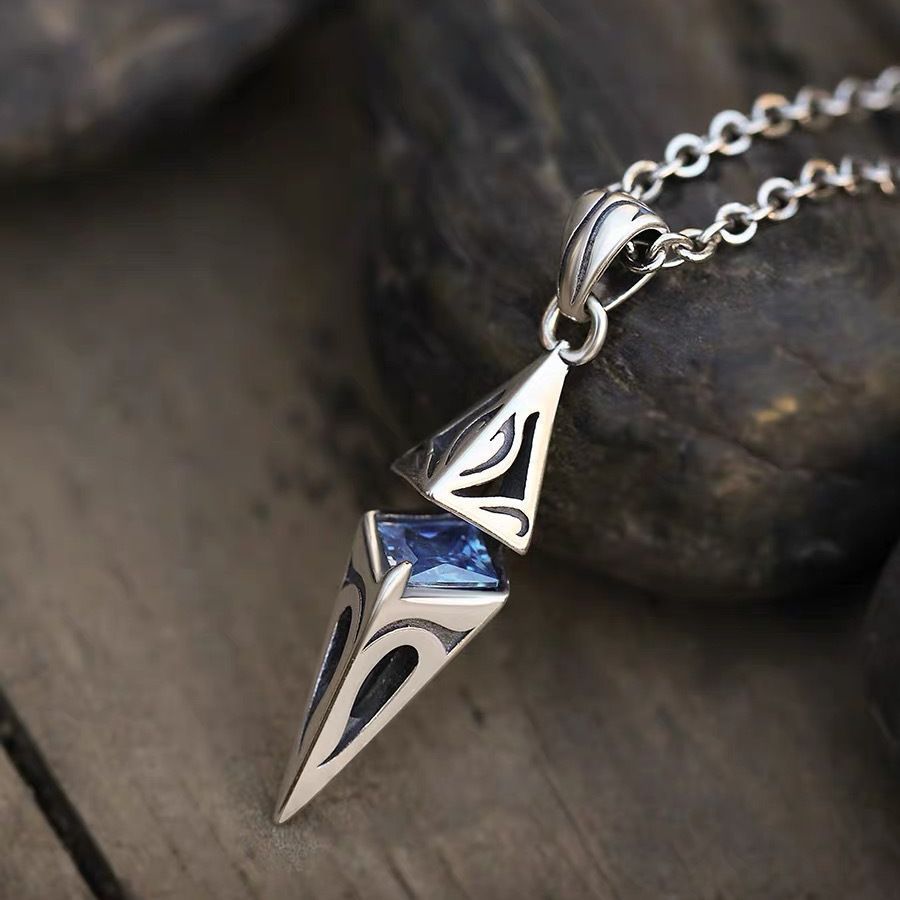 Men's Hip Hop Rhombus Personality Handsome Clavicle Necklaces