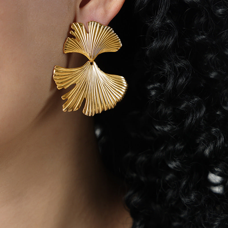 Women's Fan-shaped Pleated Fashionable Exaggerated Ginkgo Graceful Earrings