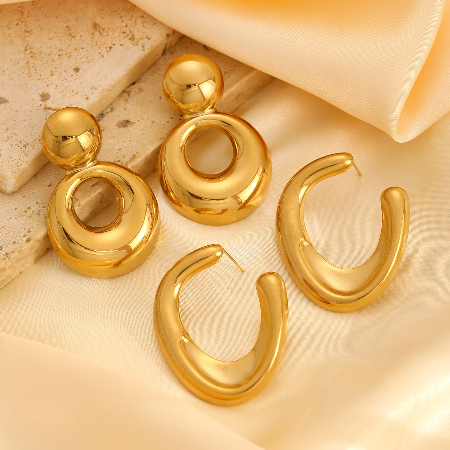 Fashion Gold Stainless Steel Ear Vintage Earrings