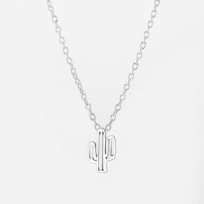 Women's Simple Geometric Retro Creative Design Alloy Necklaces