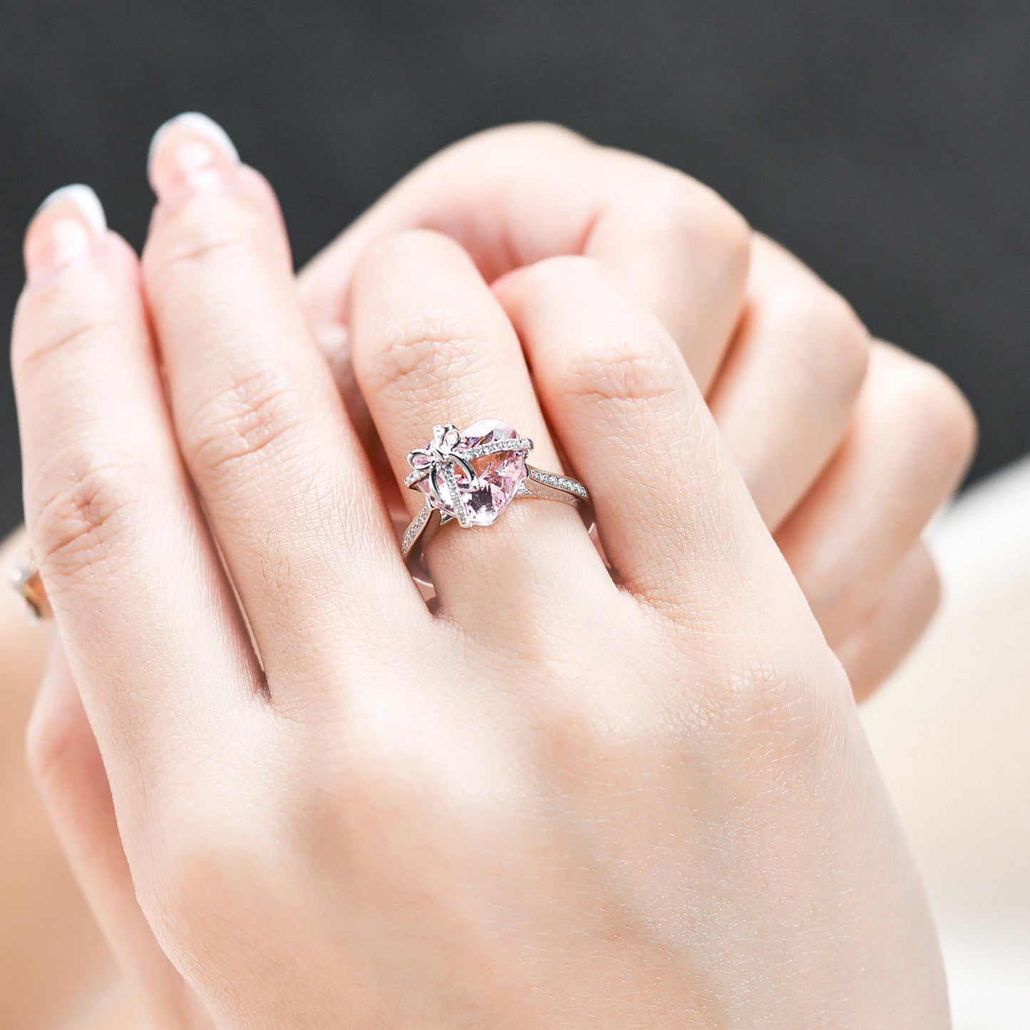 Pink Heart-shaped Morgan Stone Lucky Yellow Zirconium Rings