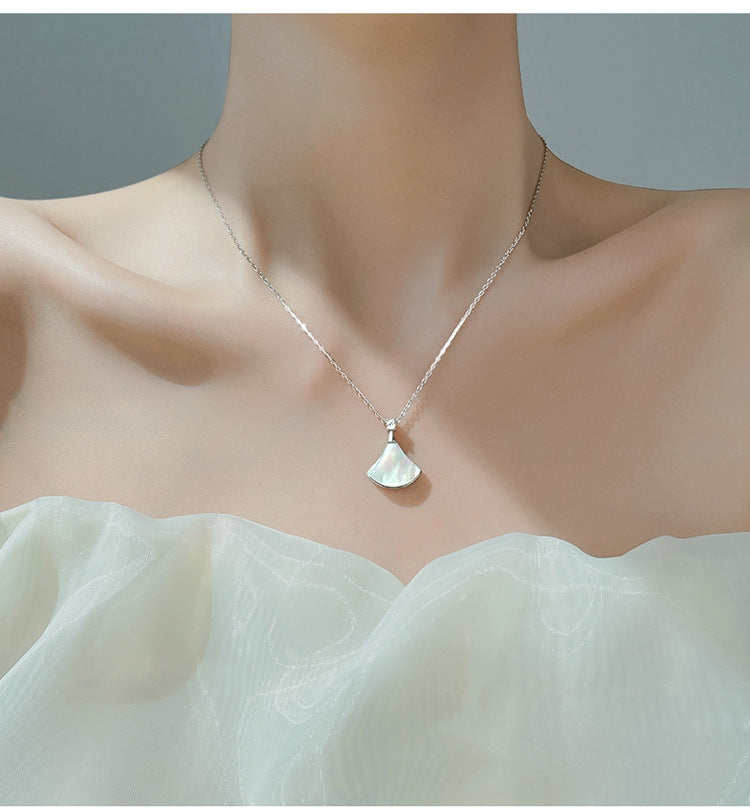 Women's Fan-shaped For Spring Small Skirt Simple Necklaces