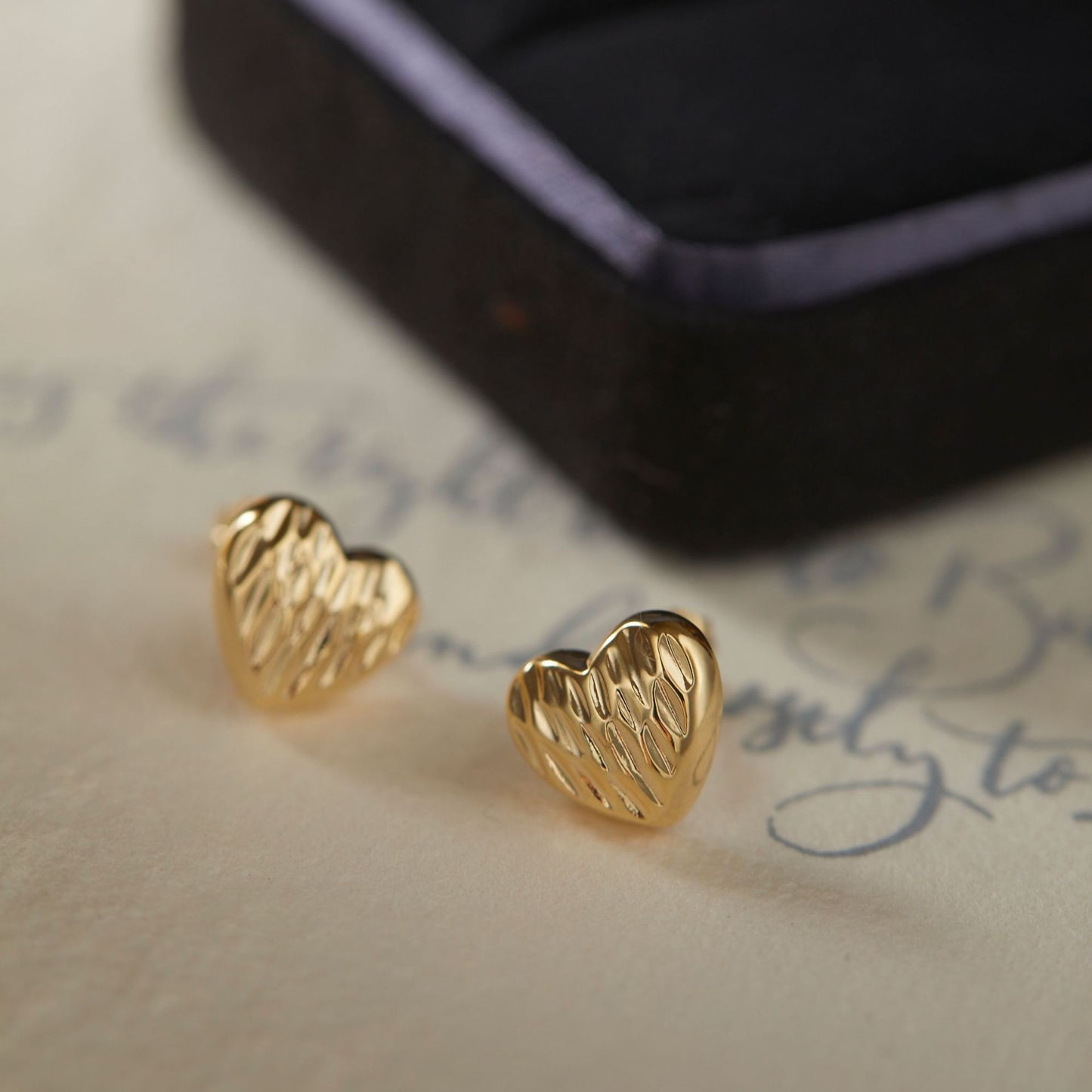 Moment Lost Romance Golden Love Mosquito Earrings