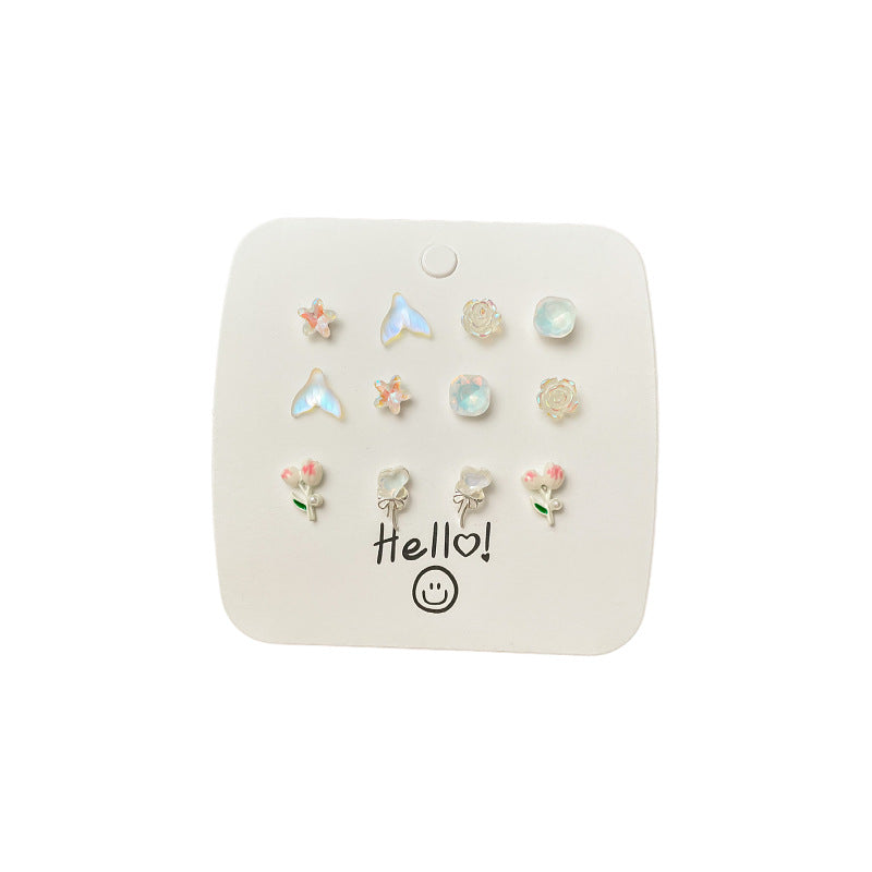 Small Ear High-grade Suit Fresh Cute Earrings