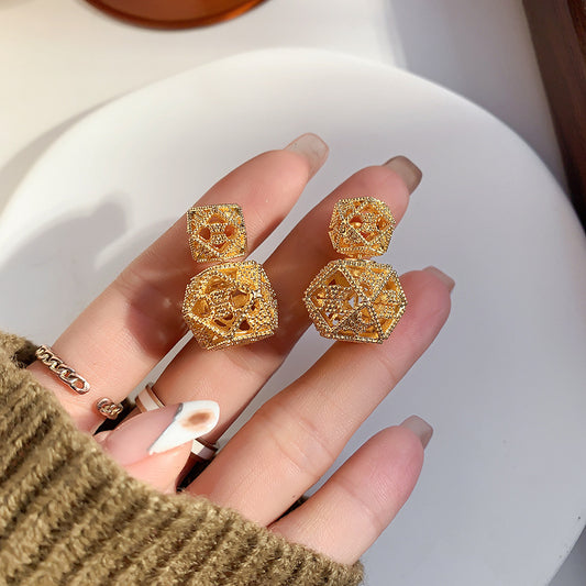 Luxury Personality Hollow Out Double Exquisite Ball Niche Earrings