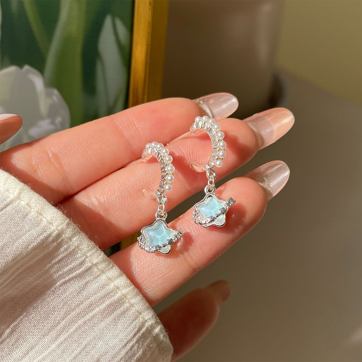 Mermaid Female Sier Needle Niche Design Pearl Personality Earrings