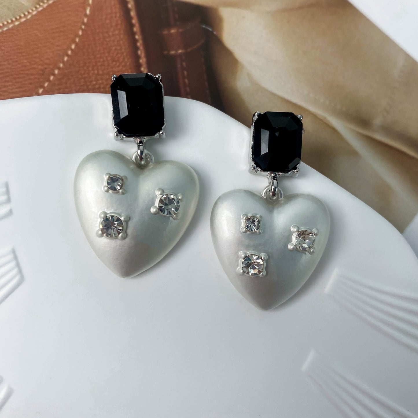 Zircon High-grade Exquisite Niche Sier Pin Rings