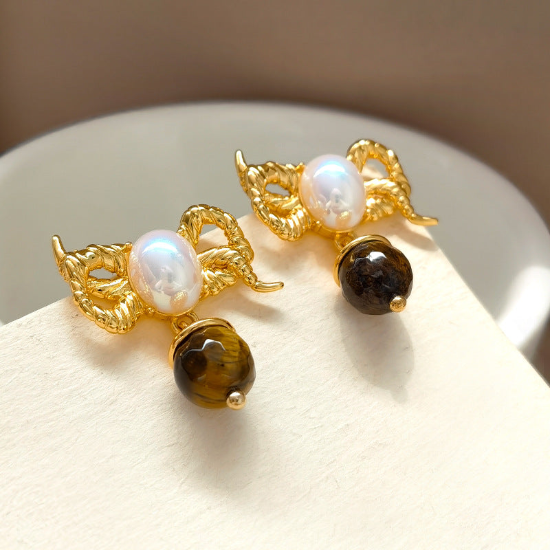 Back To Old Customers Retro Discount Niche Earrings