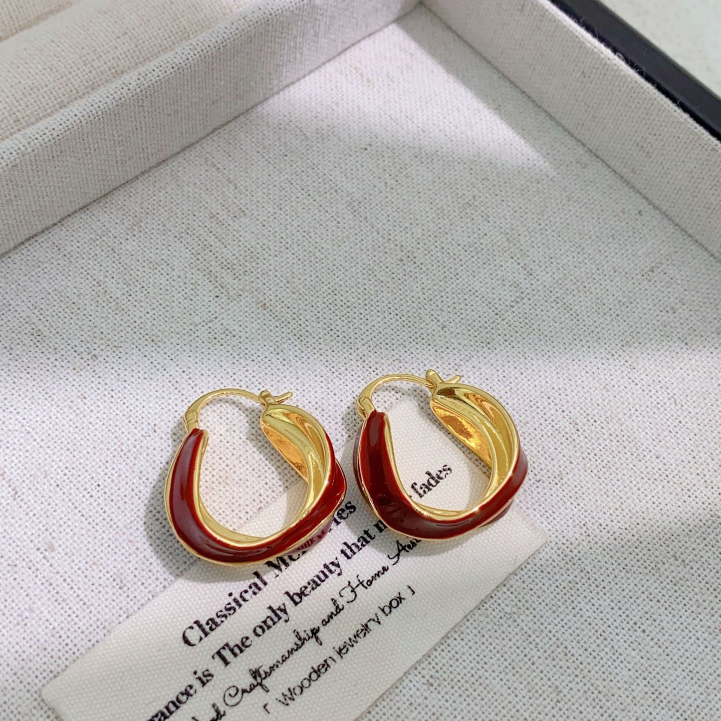 Enamel Drip Glazed Ear Mild Luxury Earrings