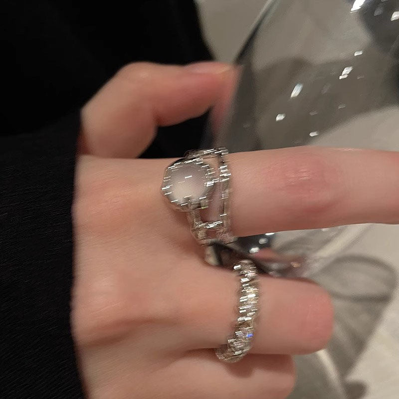 Women's Fashion Personalized Minority Design Light Luxury High Sense Rings