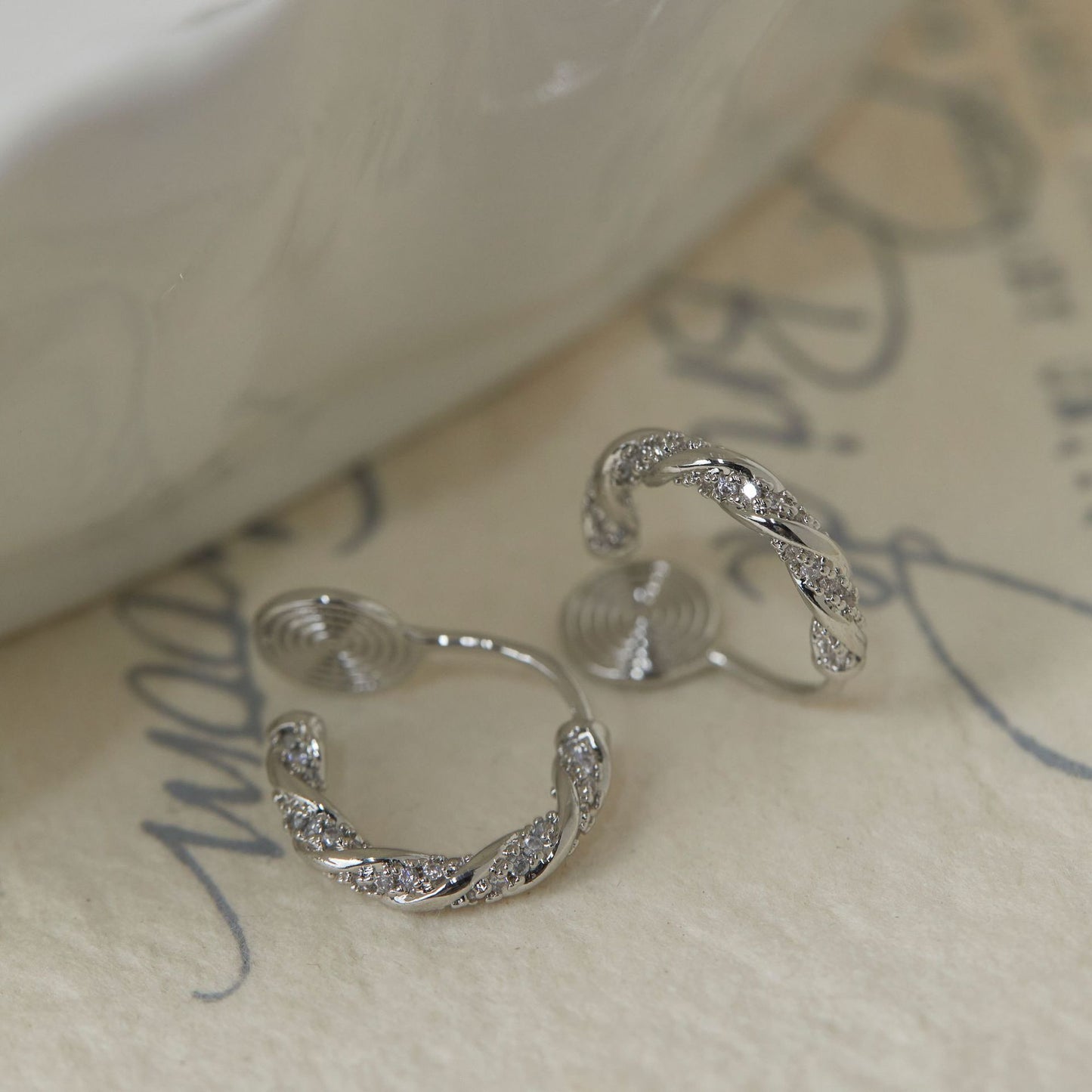 Can Be Used Ear Clip Gold Earrings