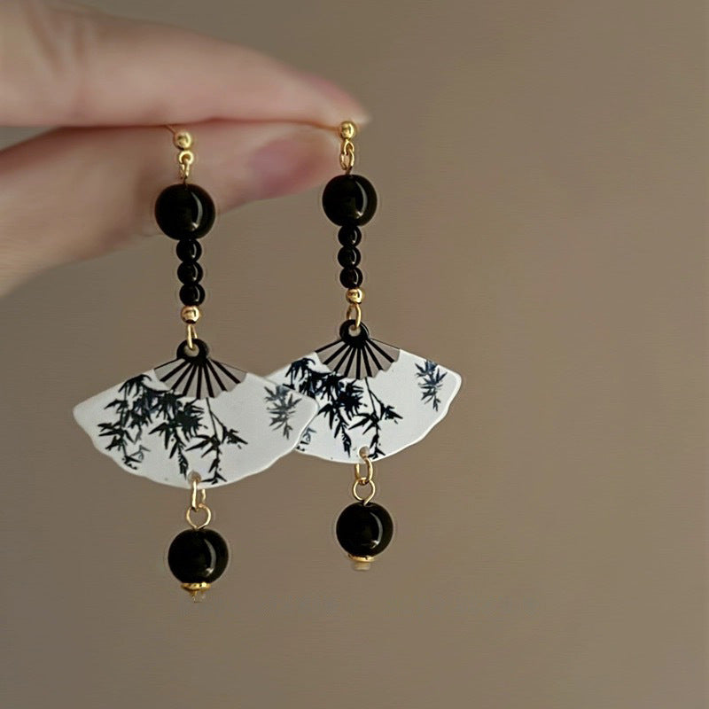 Ink Female Niche Design Ear High Earrings