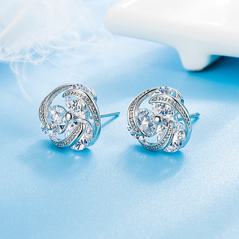 Comfortable Clover Windmill Zircon Female Rotating Earrings