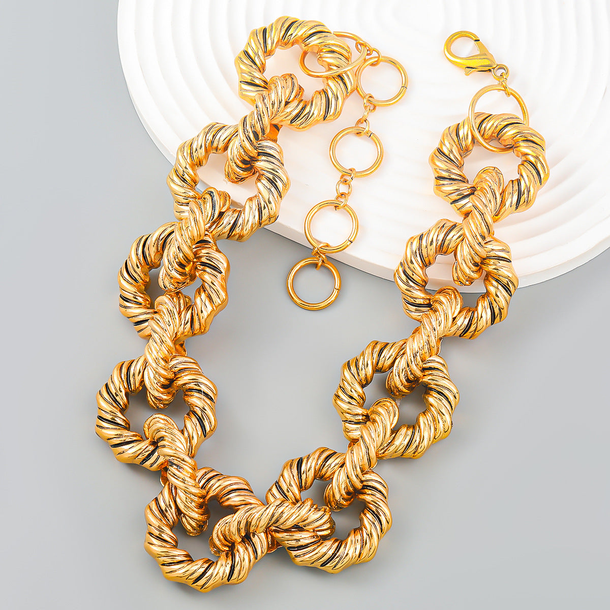 Vintage Style Round Metal Alloy Female Bohemian Earrings