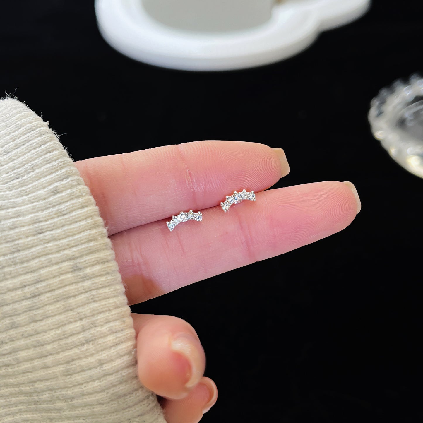 Cool Collection Female Zircon Temperament Live Earrings