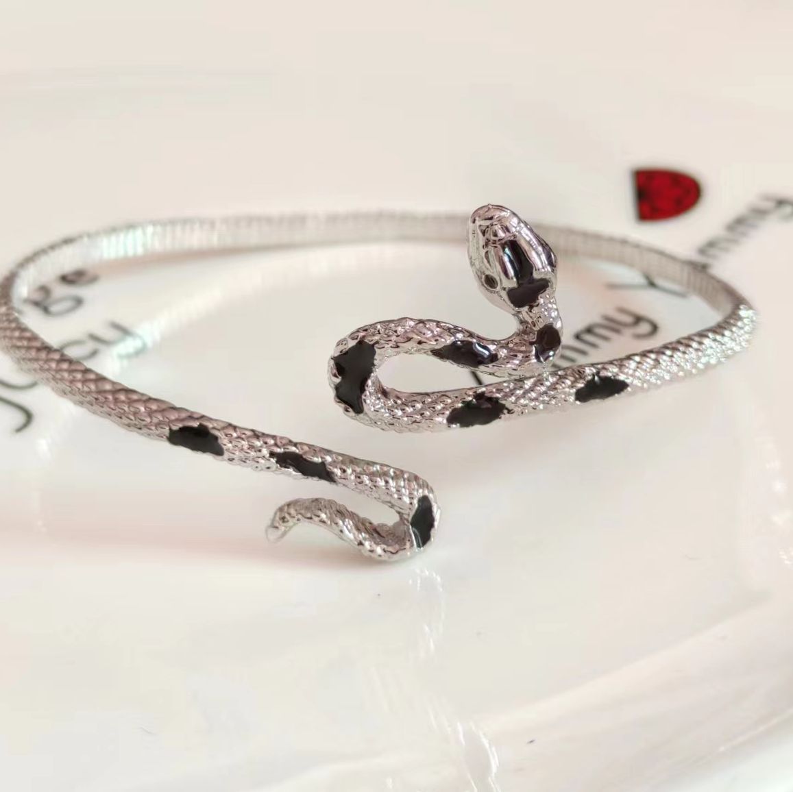 Dripping On Fingertip Cold Wind Enamel Rings