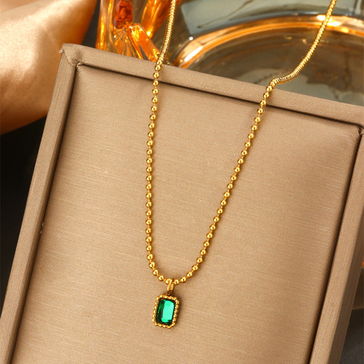 Women's Fashion Commuter Light Luxury Sweater Chain Necklaces