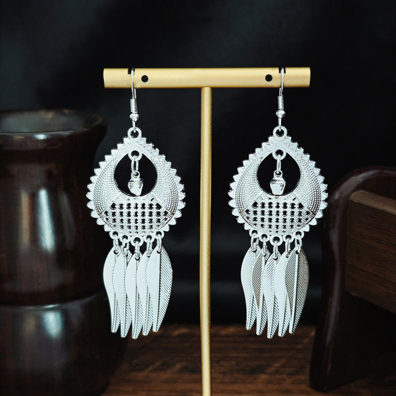 Sier Family Minority Ethnic Style Tourist Attractions Earrings