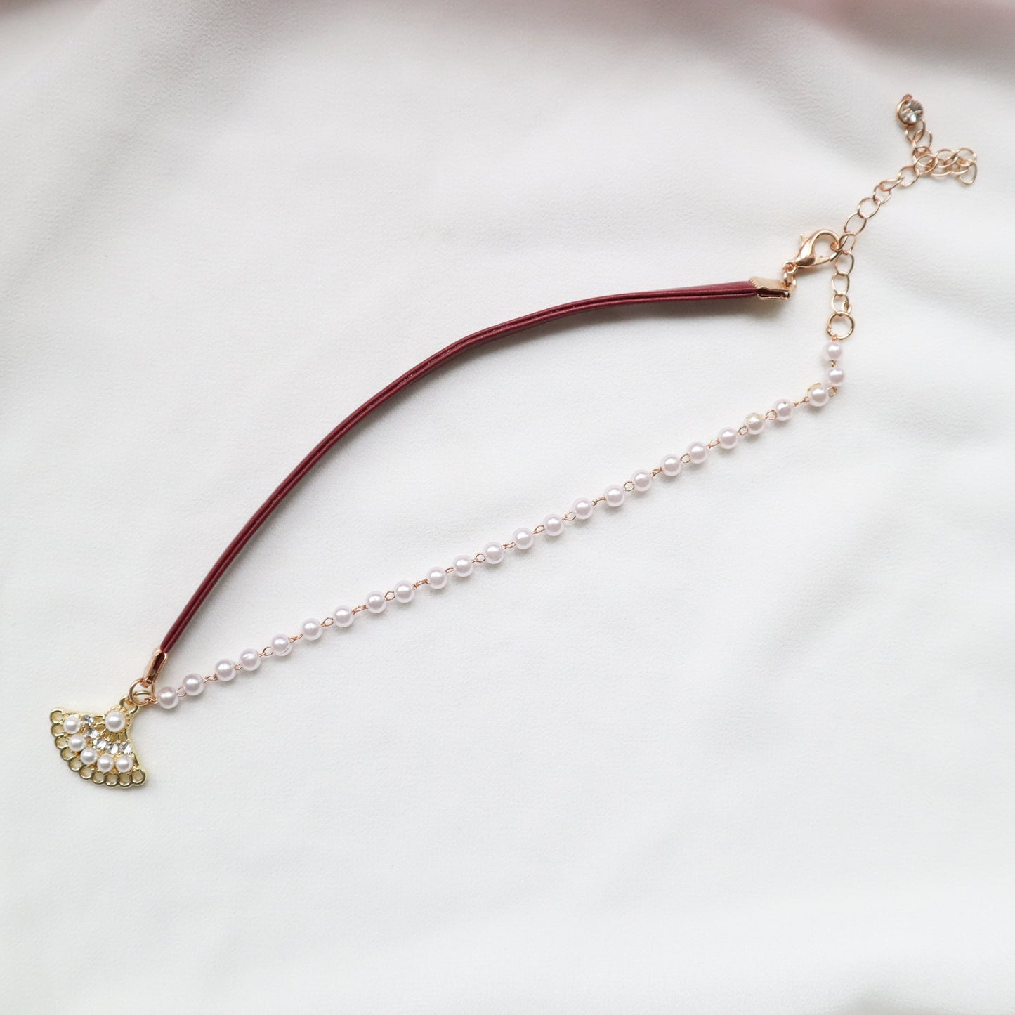 Women's Red Ornament Short Clavicle Chain For Necklaces