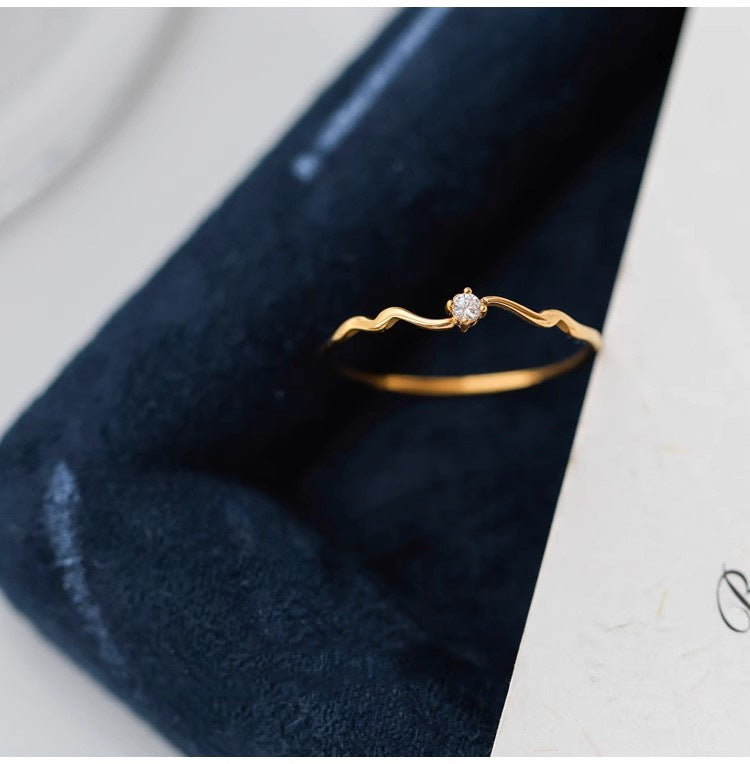 Wave Line Diamond Thin Cold Wind Rings