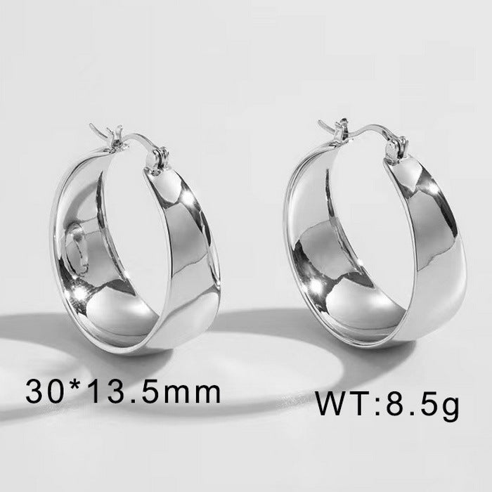 Wide Face Design Circle Simple Metal Earrings