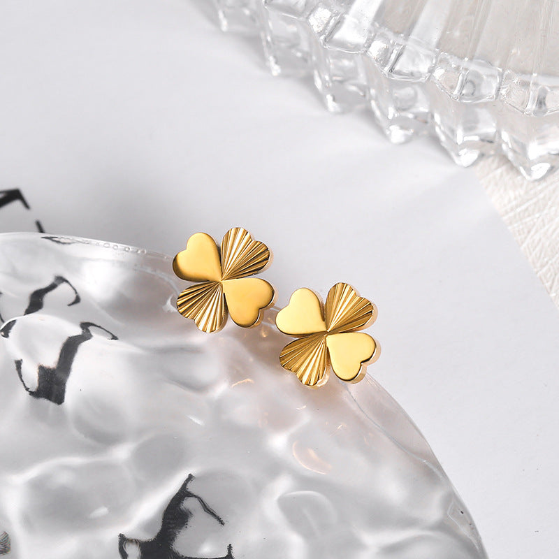 Women's Leaf Clover Ear Elegant High-grade Titanium Earrings