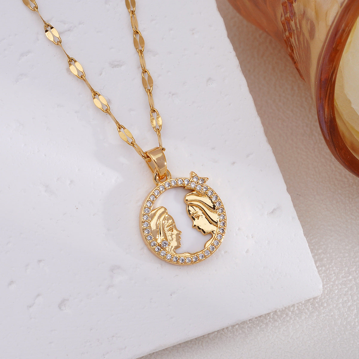 Women's Fashion Twee Constellations Design High-grade Real Gold Necklaces