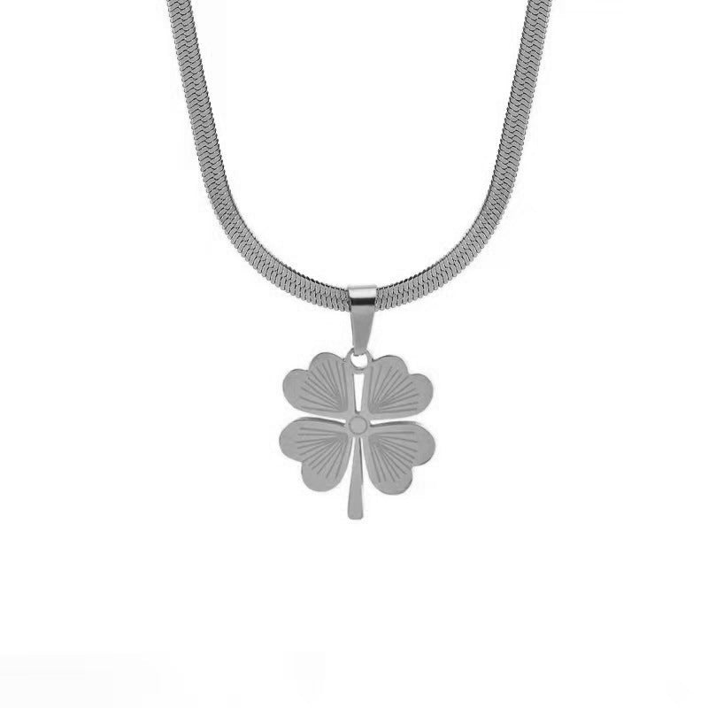 Luxury Minority Design Sense Four-leaf Flower Necklaces